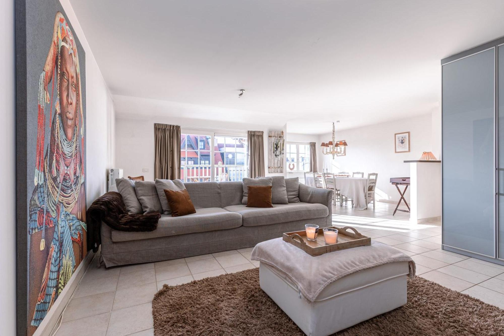 Charming Spacious Duplex Apt With Private Parking In Knokke Apartman Kültér fotó